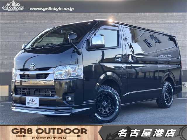 TOYOTA / HIACE van 4WD