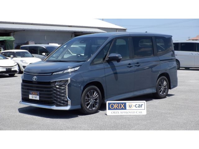 TOYOTA / VOXY