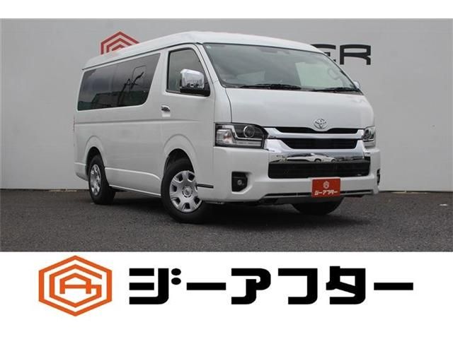 TOYOTA / HIACE wagon