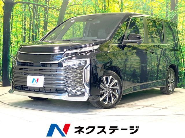 TOYOTA / VOXY