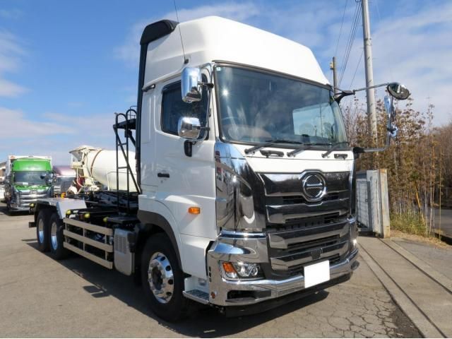 HINO / PROFIA