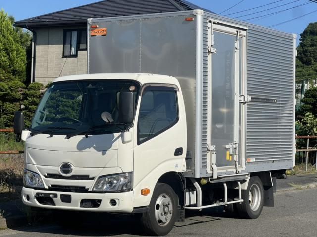 HINO / DUTRO