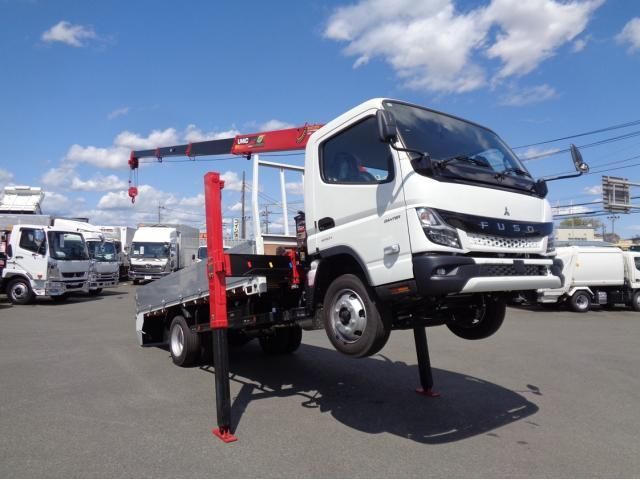MITSUBISHI / CANTER