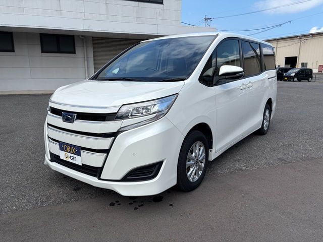 TOYOTA / NOAH HYBRID