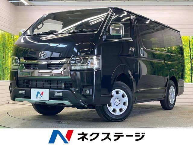 TOYOTA / HIACE van 4WD