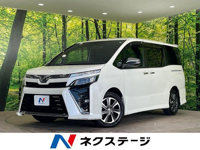 TOYOTA / VOXY