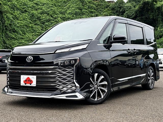 TOYOTA / VOXY
