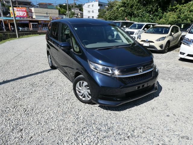 HONDA / FREED