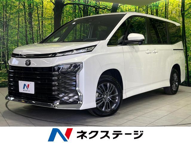 TOYOTA / VOXY 4WD