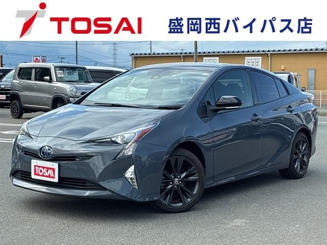 TOYOTA / PRIUS 4WD