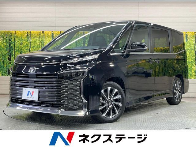 TOYOTA / VOXY