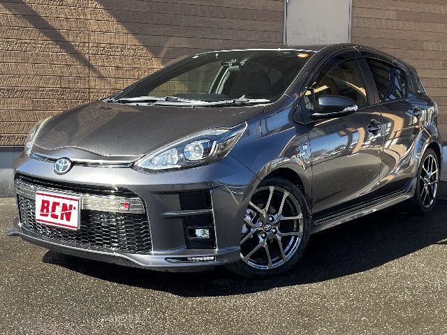 TOYOTA / AQUA