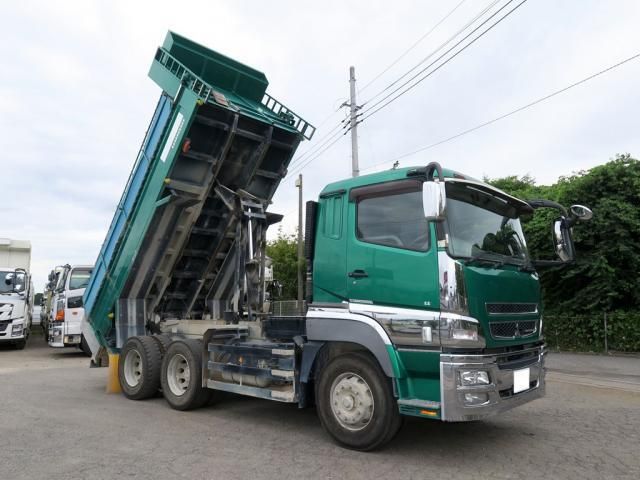 Japanese used car Ref# 1679874 MITSUBISHI FUSOU / SUPER GREAT