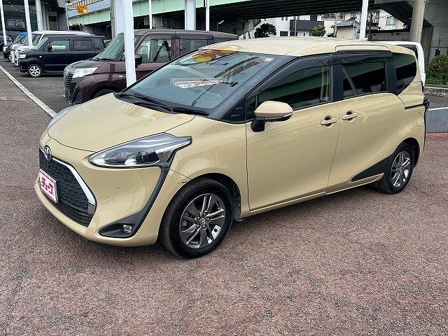 TOYOTA / SIENTA