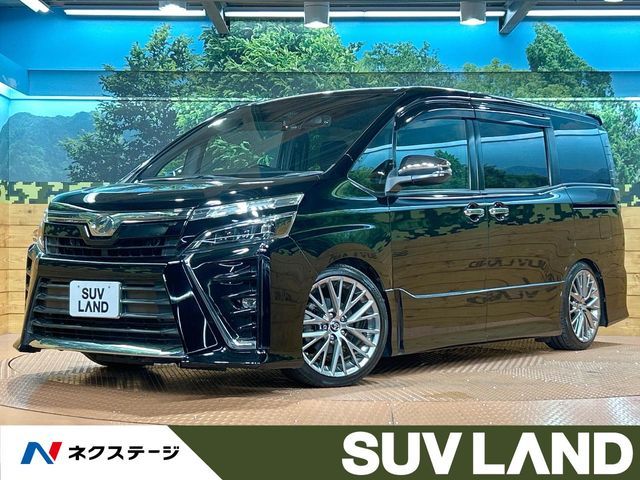 TOYOTA / VOXY