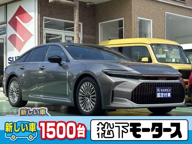 TOYOTA / CROWN sedan hybrid