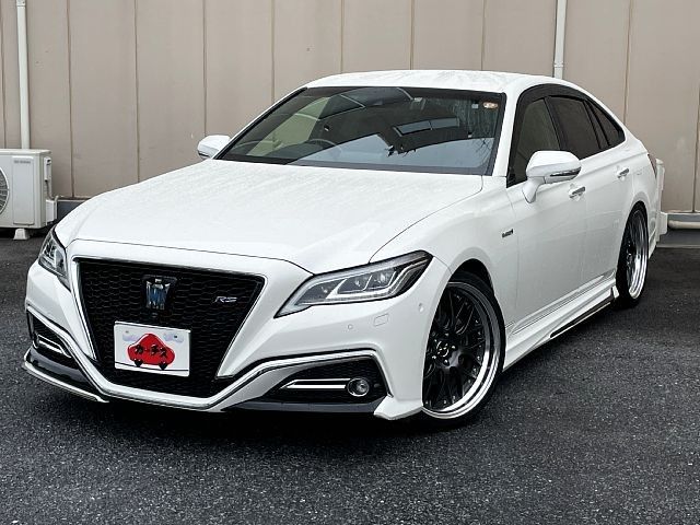 TOYOTA / CROWN sedan hybrid