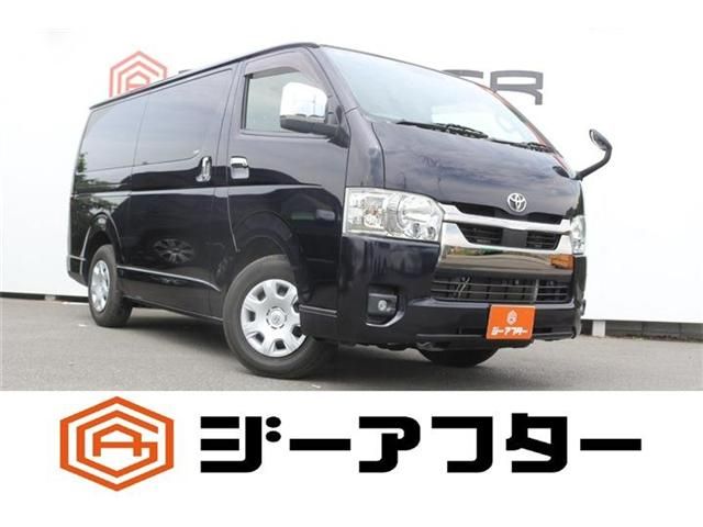 TOYOTA / ハイエース