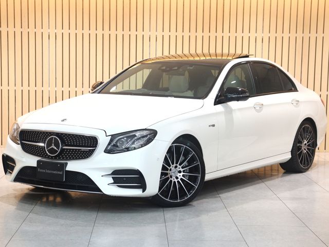 MERCEDES BENZ / MERCEDES AMG E class sedan