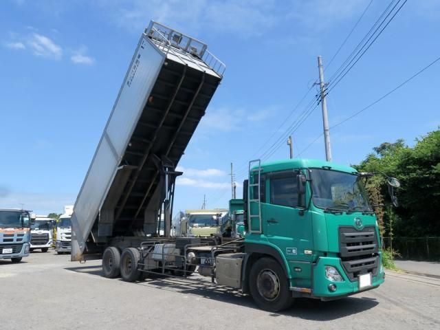 NISSAN DIESEL / Quon