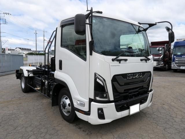 ISUZU / FORWARD
