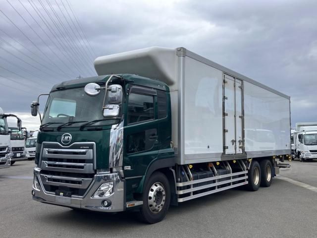 NISSAN DIESEL / Quon