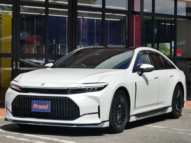 TOYOTA / CROWN sedan hybrid
