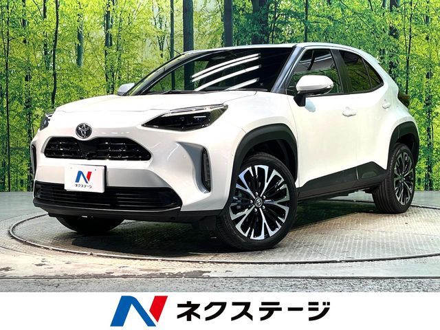 TOYOTA / YARIS CROSS HYBRID