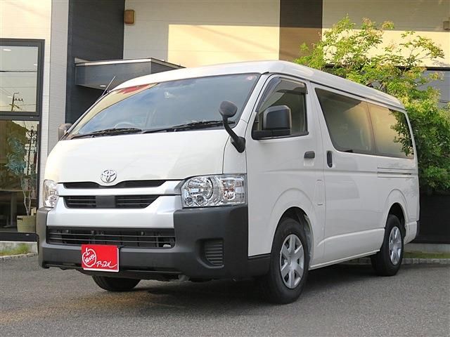 TOYOTA / HIACE wagon