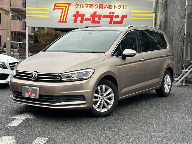 VOLKSWAGEN / VOLKSWAGEN GOLF TOURAN