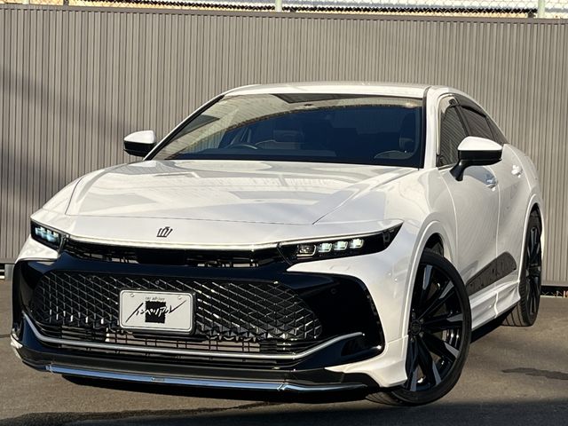 TOYOTA / CROWN CROSSOVER