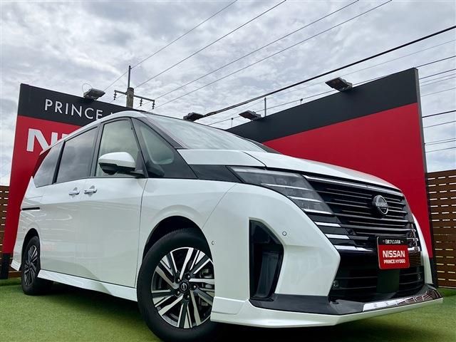 NISSAN / SERENA  WG
