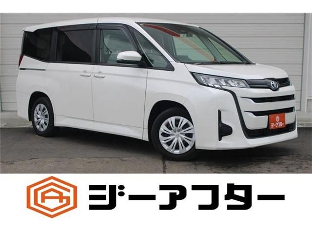 TOYOTA / NOAH