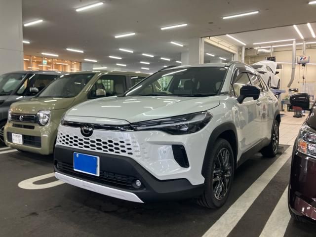 TOYOTA / COROLLA CROSS HYBRID