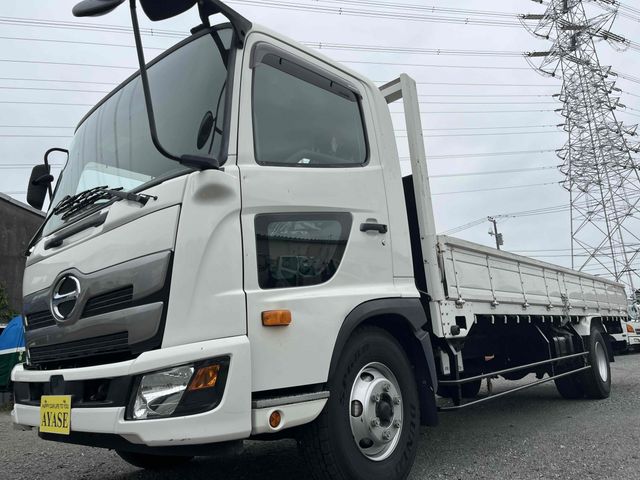 Japanese used car Ref# 1681172 HINO / RANGER