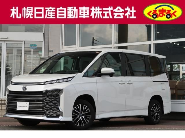 TOYOTA / VOXY 4WD