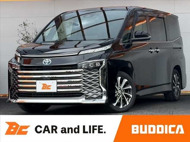 TOYOTA / VOXY