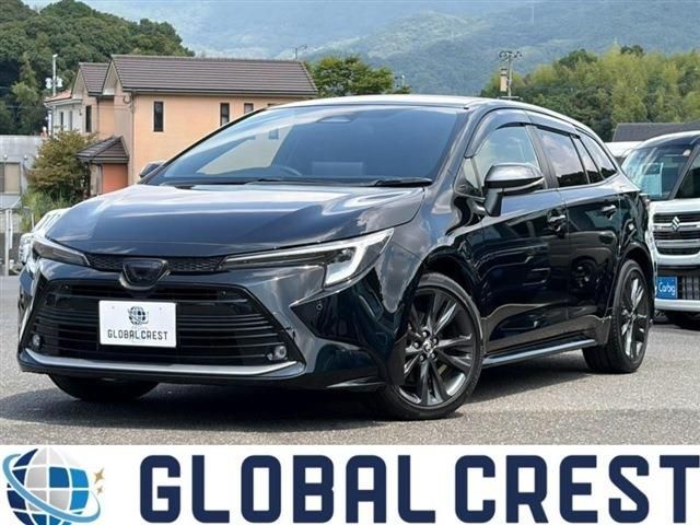 TOYOTA / COROLLA TOURING HYBRID