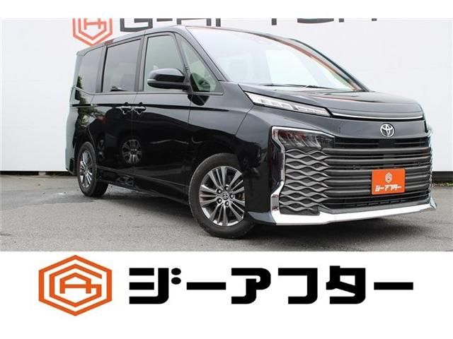 TOYOTA / VOXY