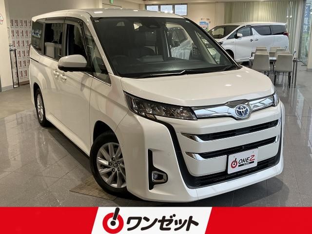 TOYOTA / NOAH HYBRID