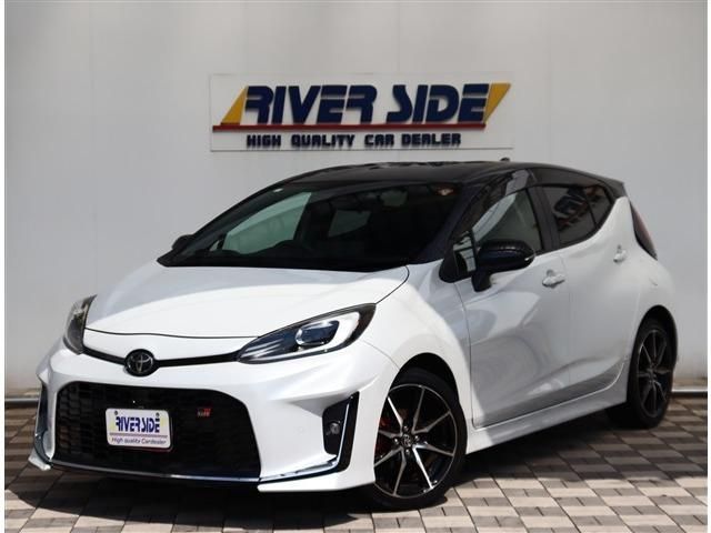 TOYOTA / AQUA