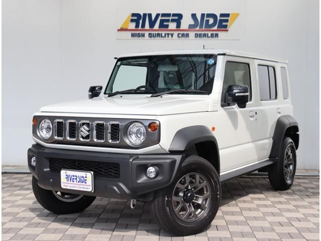 SUZUKI / JIMNY NOMADE