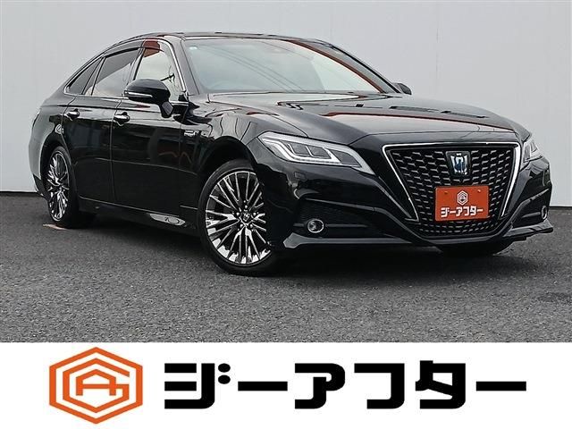 TOYOTA / CROWN sedan hybrid