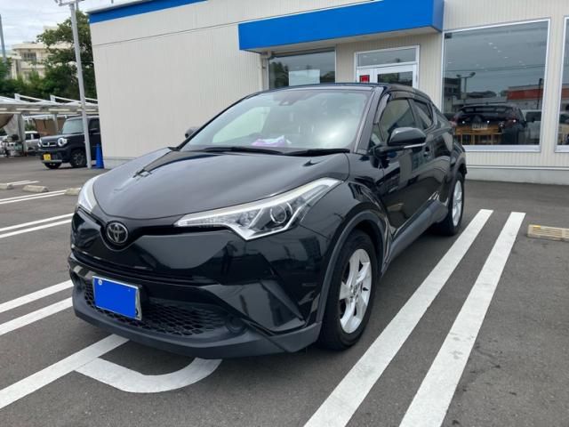 TOYOTA / C-HR 4WD