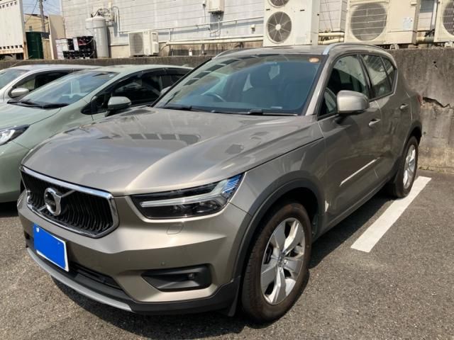 VOLVO / VOLVO XC40