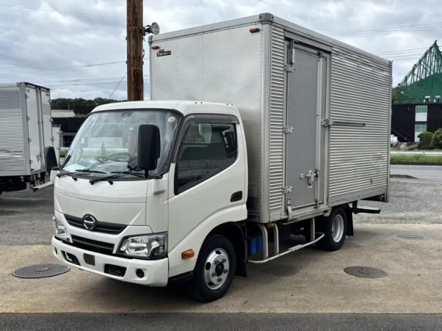 HINO / DUTRO