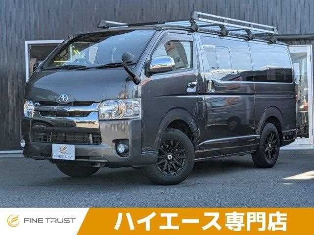 TOYOTA / REGIUSACE van 2WD