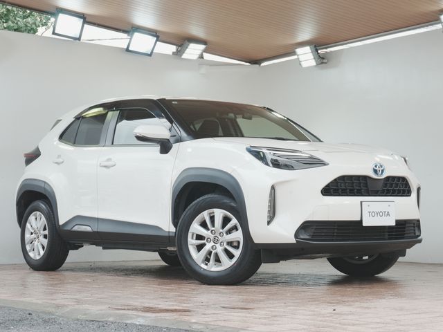 TOYOTA / YARIS CROSS HYBRID