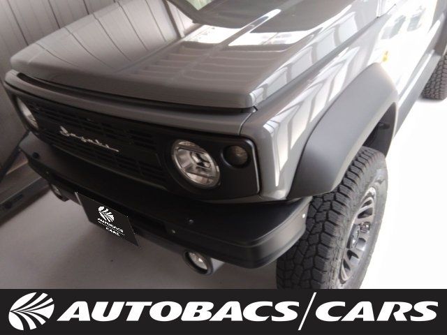 SUZUKI / JIMNY SIERRA