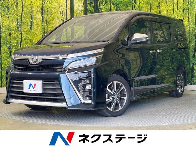 TOYOTA / VOXY